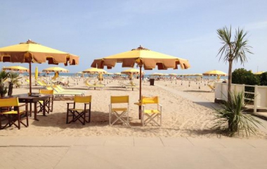 Offers for the month of September in all inclusive in Rimini. All-inclusive 3-star hotel!